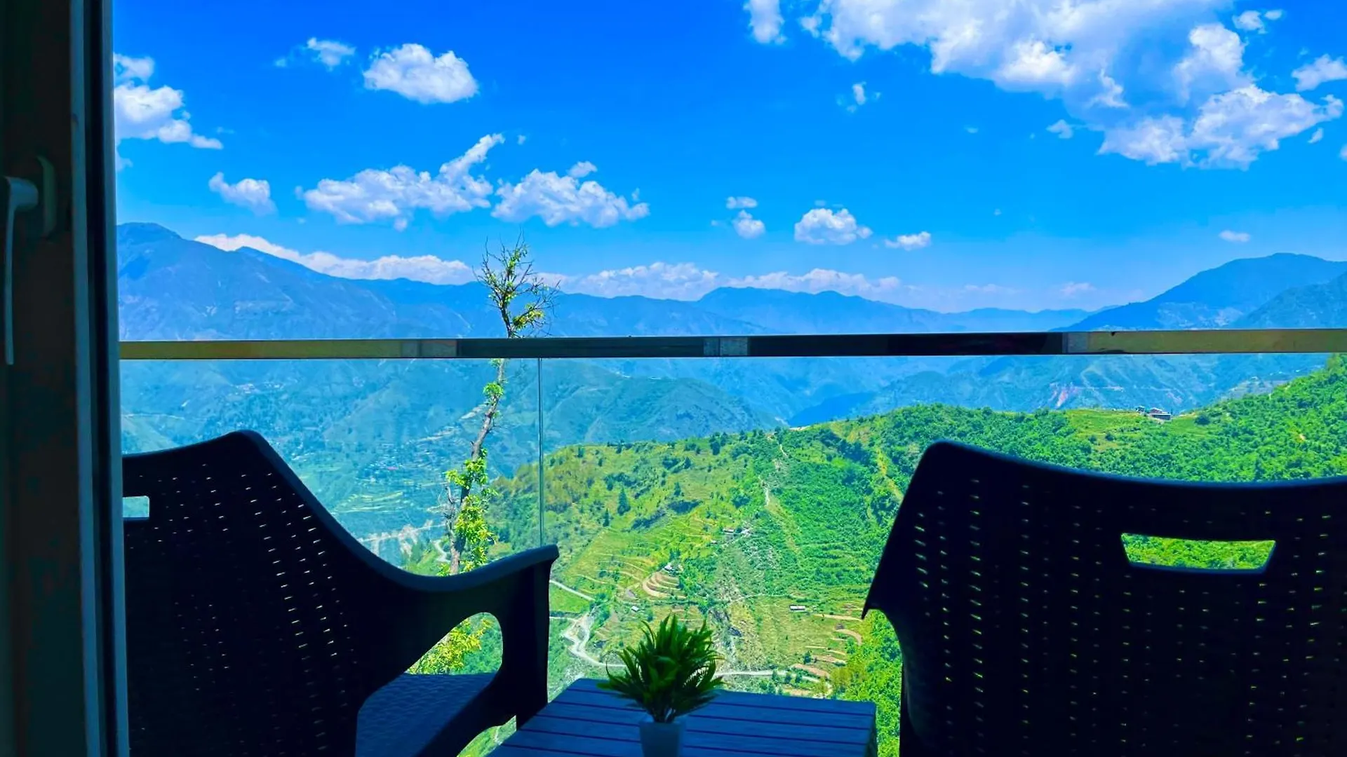The Raarees Mist Resort, Munnar - Nested In Nature\'S Lap location