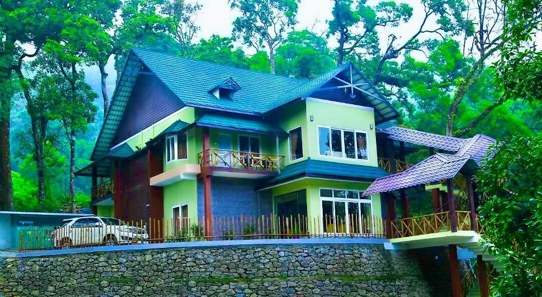 The Raarees Mist Resort, Munnar - Nested In Nature'S Lap Hotel